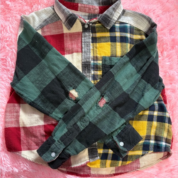 American Eagle Outfitters Tops - American Eagle Outfitters Multicolor Plaid Button Down Shirt